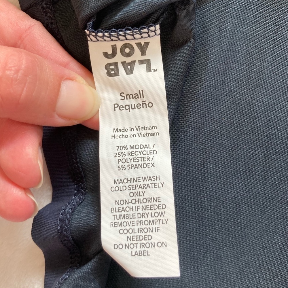 NWT Joy lab open back twist lightweight navy blue workout blouse size xs - Picture 6 of 6